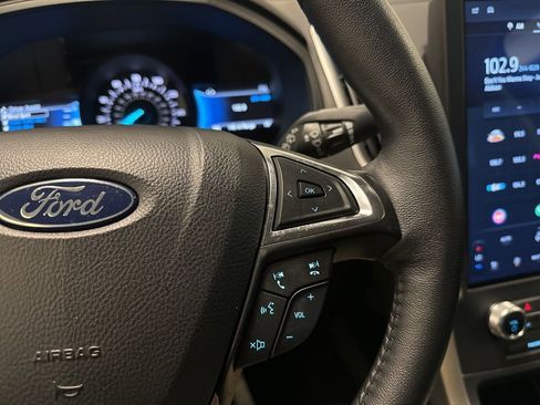 Used 2024 Ford Edge SEL w/ Convenience Package AWD/4WD image 24