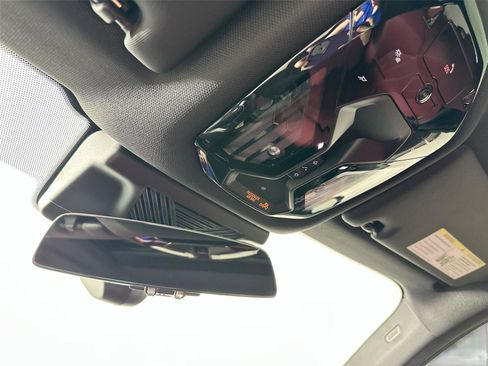 New 2026 BMW 530i xDrive w/ Premium Package AWD/4WD image 19