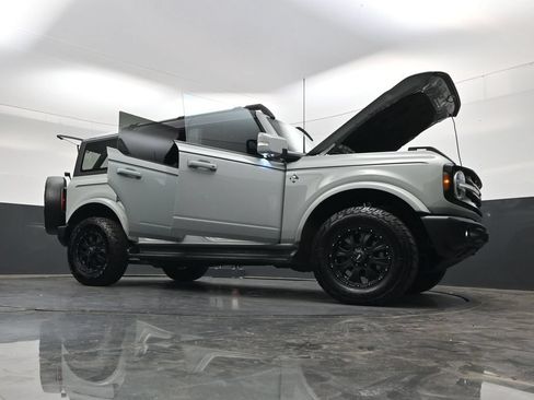 Used 2024 Ford Bronco Outer Banks AWD/4WD image 55