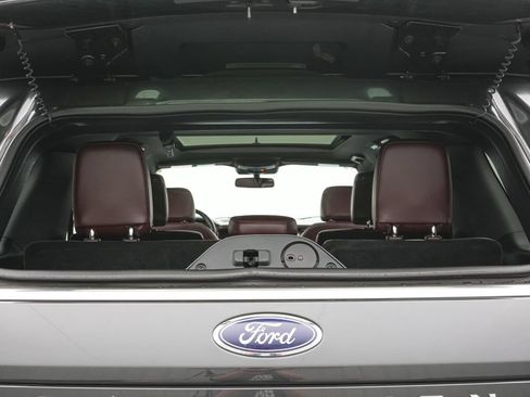 Certified 2024 Ford Expedition Limited AWD/4WD image 22