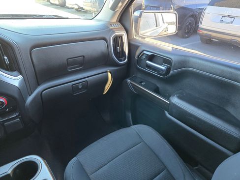 Used 2020 Chevrolet Silverado 1500 LT w/ All-Star Edition image 11