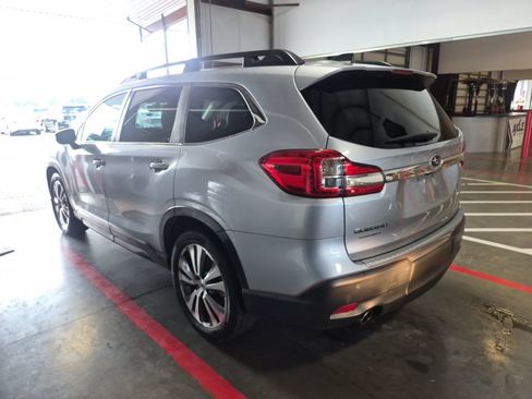 Used 2021 Subaru Ascent Limited w/ Technology Package AWD/4WD image 2