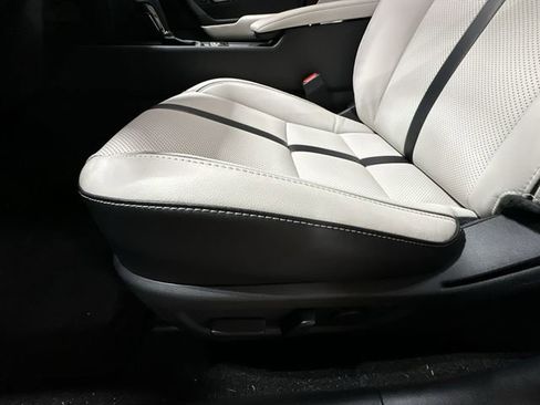 Certified 2026 MAZDA CX-50 AWD 2.5 S w/ Premium Package image 18