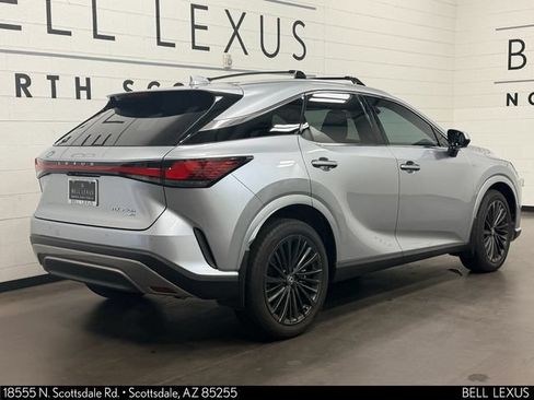 Used 2025 Lexus RX 350h w/ Convenience Package AWD/4WD image 4