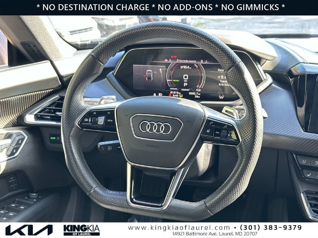 Used 2022 Audi e-tron GT Prestige AWD/4WD image 8