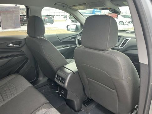 Used 2024 Chevrolet Equinox LT image 49