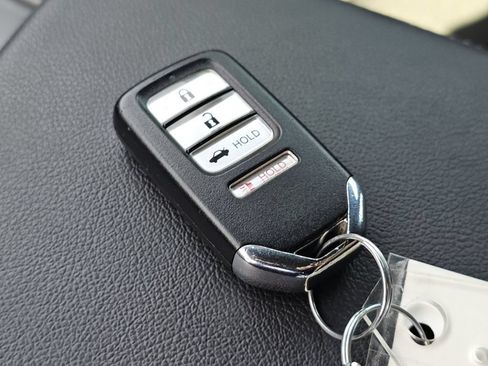 Certified 2022 Honda Accord Sport image 33