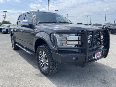 Used 2018 Ford F150 Lariat w/ Equipment Group 502A Luxury image 2