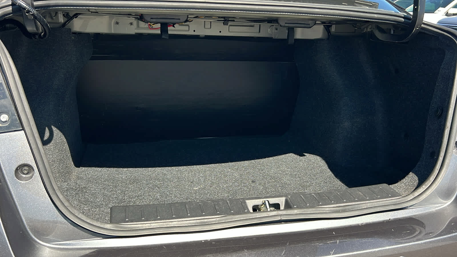 Used 2025 Nissan Versa S w/ Trunk Package FWD image 27