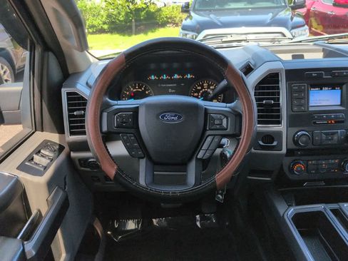 Used 2018 Ford F150 XLT w/ Equipment Group 301A Mid RWD image 15