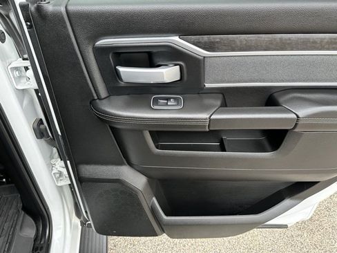 Used 2023 RAM 2500 Big Horn w/ Level B Equipment Group image 16