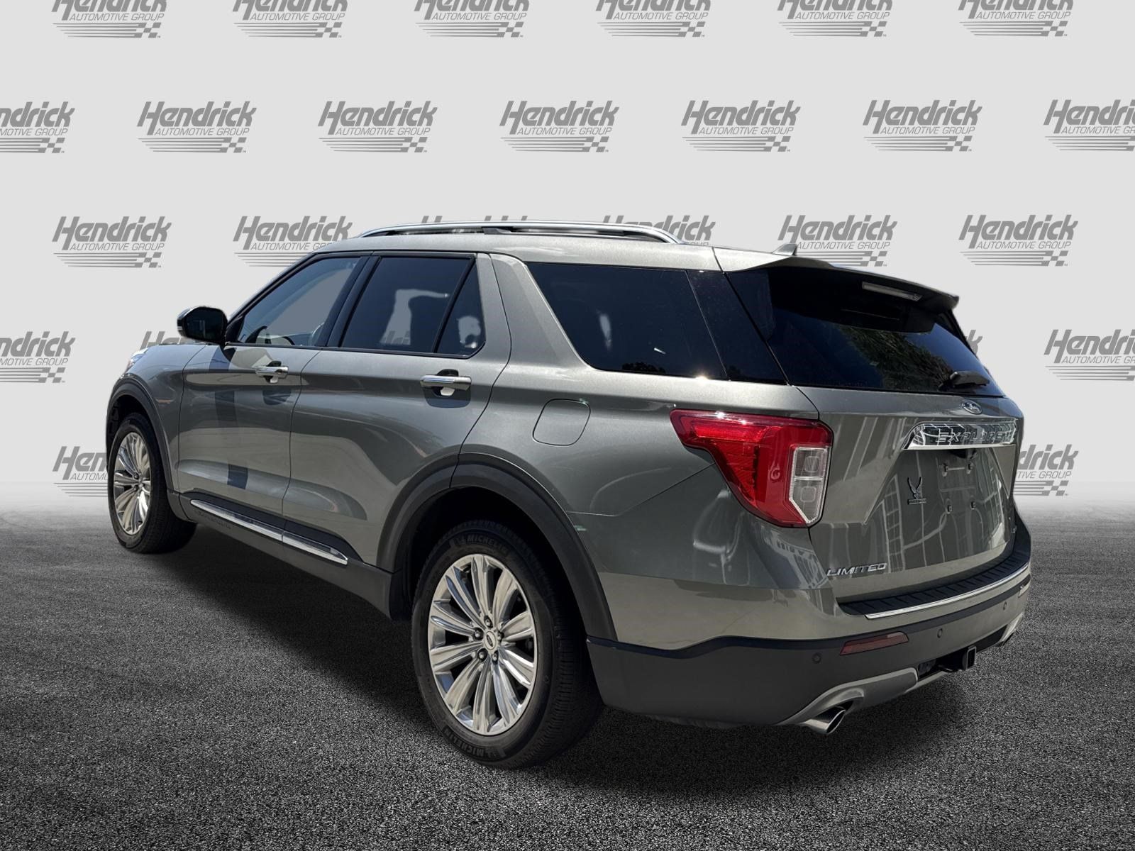 Used 2020 Ford Explorer Limited w/ Class III Trailer Tow Package AWD/4WD image 7