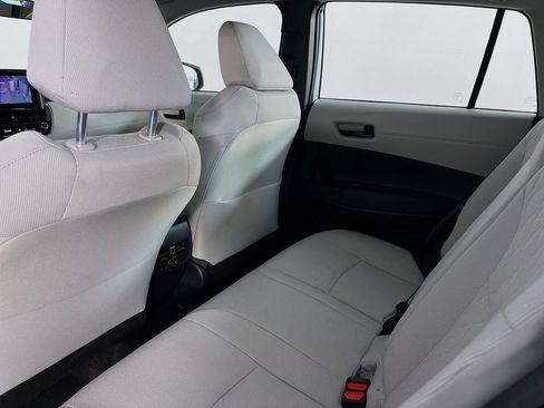 Used 2023 Toyota Corolla Cross L FWD image 31