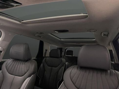 Used 2024 Hyundai Palisade Limited image 7