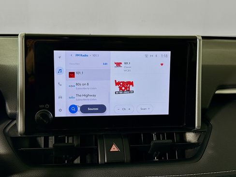 Used 2023 Toyota RAV4 LE image 14