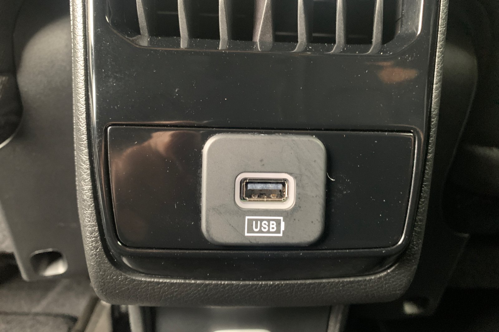 Used 2025 Jeep Compass Limited AWD/4WD image 37