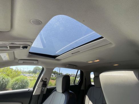 Used 2015 GMC Terrain SLT w/ Open Road Package image 17