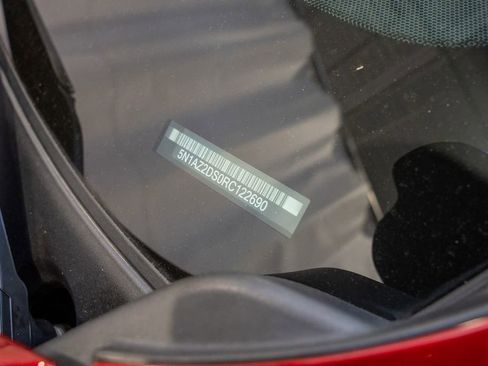 Certified 2024 Nissan Murano Platinum w/ Cargo Package image 22