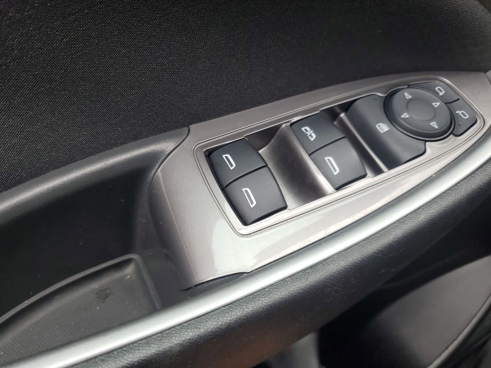 Used 2024 Chevrolet Malibu LT FWD image 24