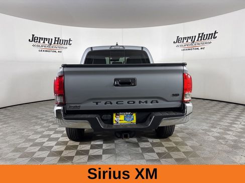 Used 2021 Toyota Tacoma SR5 RWD image 7