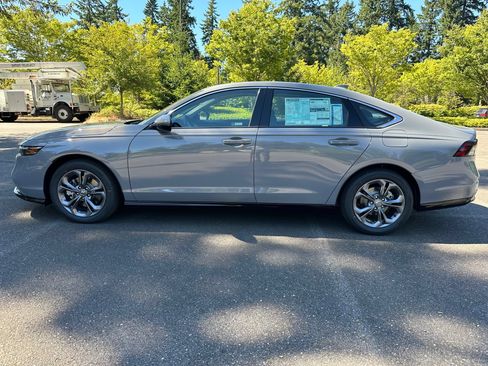 New 2025 Honda Accord EX-L image 4