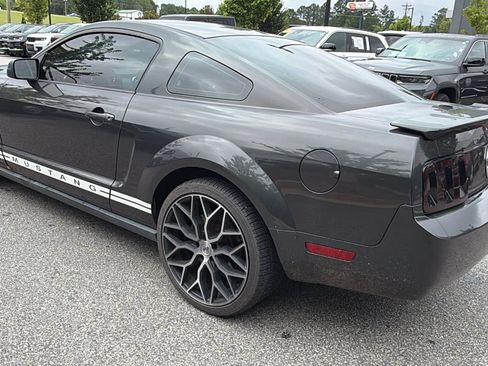 Used 2009 Ford Mustang Coupe RWD image 10