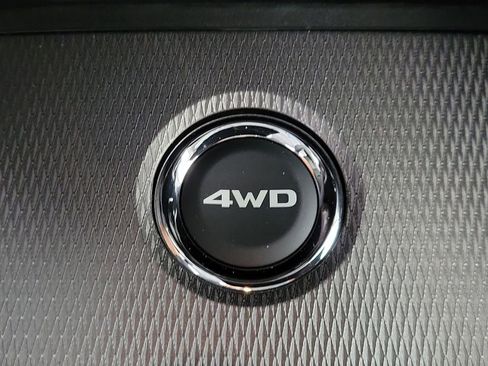 New 2025 Mitsubishi Outlander Sport SE image 9