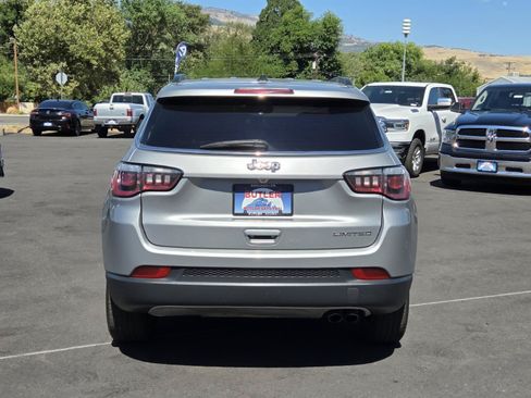 Used 2020 Jeep Compass Limited FWD image 6