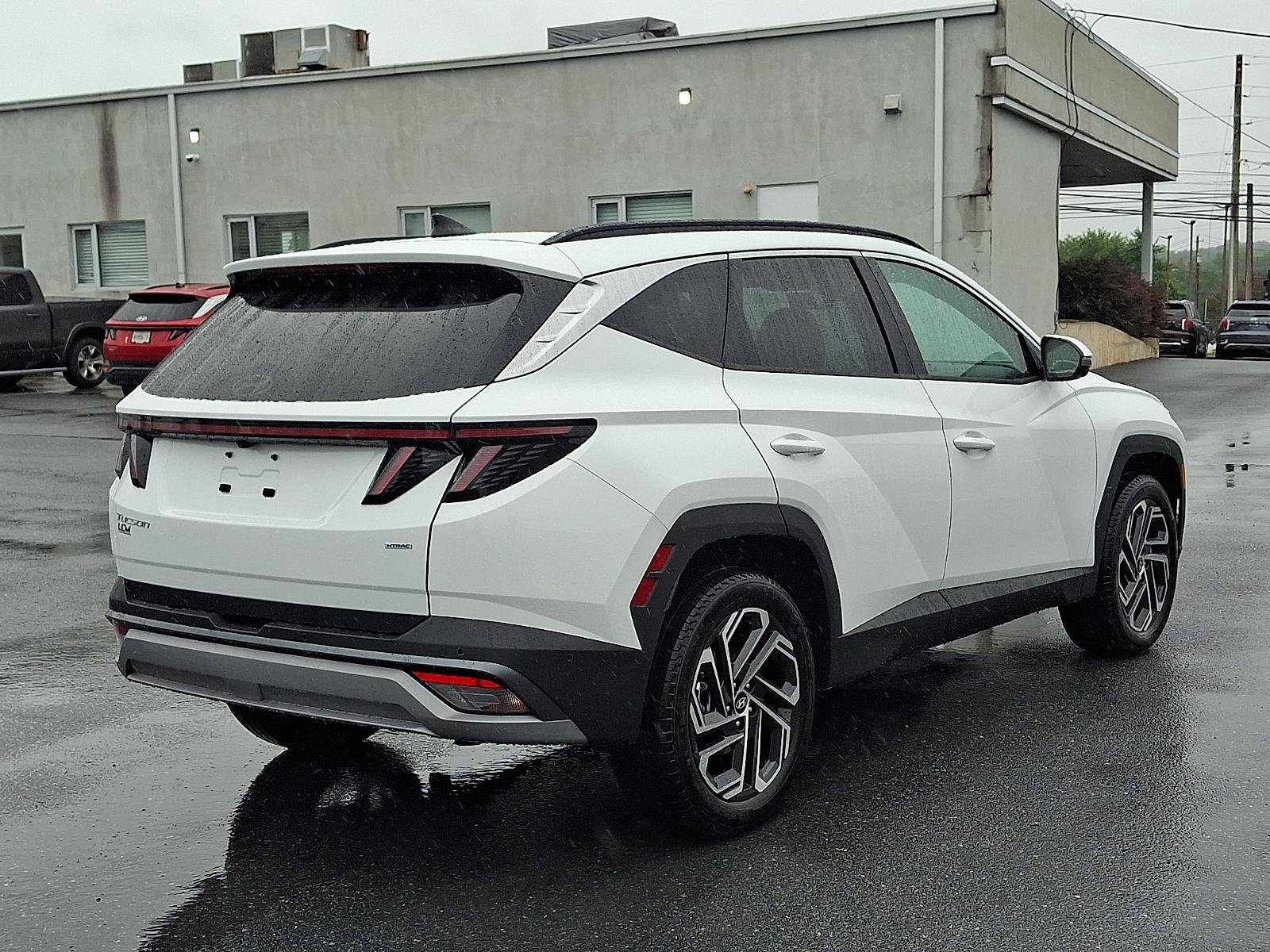 New 2026 Hyundai Tucson Limited AWD/4WD image 3