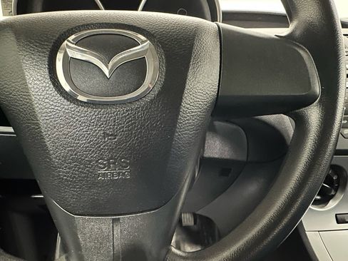 Used 2010 MAZDA MAZDA3 i Sport image 15