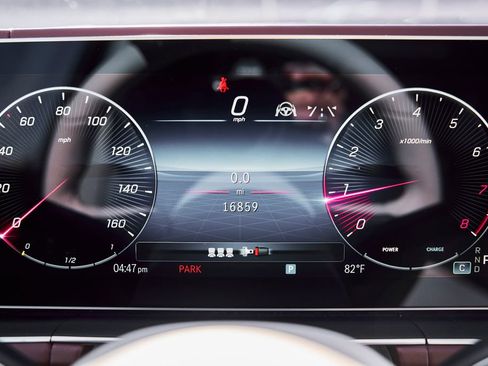 Used 2024 Mercedes-Benz Maybach GLS 600 4MATIC image 66