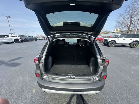 Used 2025 Ford Escape Platinum image 28