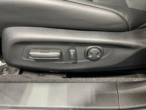 Used 2025 Honda Accord Touring image 14