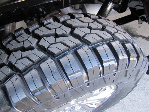 Used 2021 Ford F150 XLT w/ Equipment Group 302A High image 35