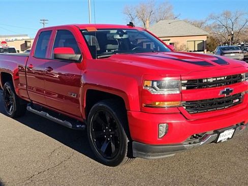 Used 2017 Chevrolet Silverado 1500 LT w/ Rally 2 Edition image 3