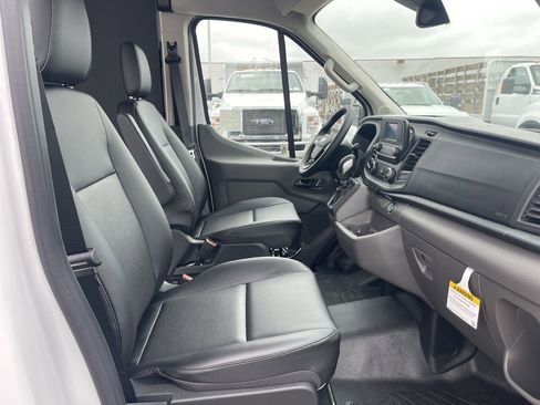 New 2025 Ford Transit 250 148 Medium Roof Extended AWD w/ Load Area Protection Package image 16