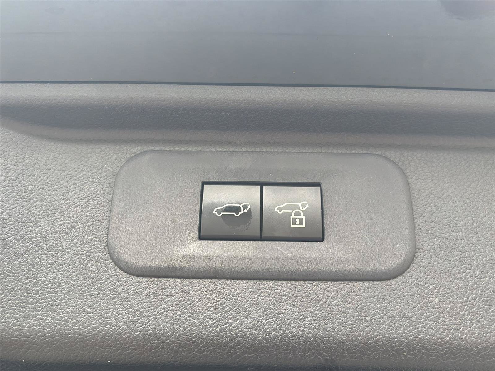 Used 2025 Toyota Grand Highlander AWD image 24