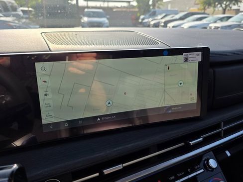 New 2025 Hyundai Santa Fe Limited image 31