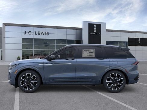 New 2026 Lincoln Nautilus Reserve AWD/4WD image 4