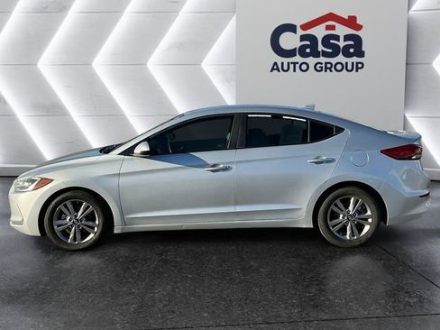 Used 2018 Hyundai Elantra SEL w/ Cargo Package image 4