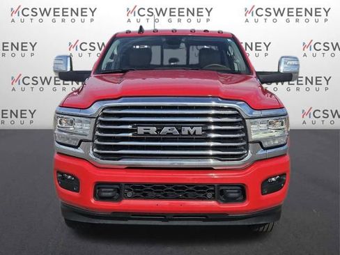 Used 2024 RAM 3500 Limited image 8