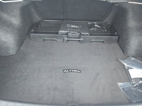 New 2025 Nissan Altima 2.5 SV image 31