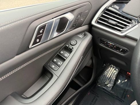 Certified 2022 BMW X5 xDrive40i image 28