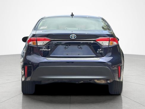 Used 2025 Toyota Corolla LE FWD image 4
