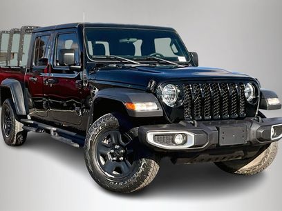 Used 2023 Jeep Gladiator Sport