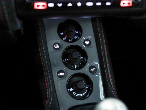 Used 2021 Lotus Evora RWD image 37