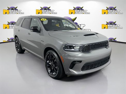 Used 2022 Dodge Durango R/T w/ Trailer Tow Group IV image 3