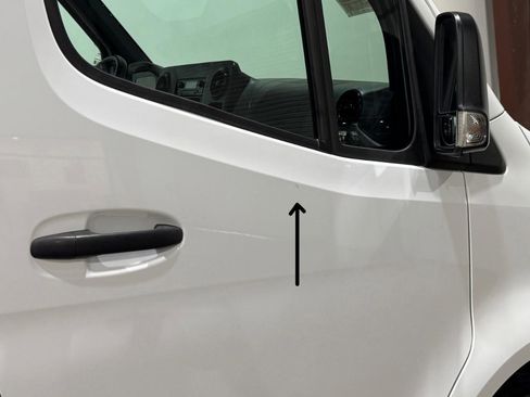 Used 2021 Mercedes-Benz Sprinter 3500 image 47