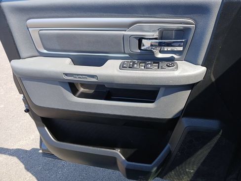 Used 2020 RAM 1500 Warlock w/ Electronics Group AWD/4WD image 24