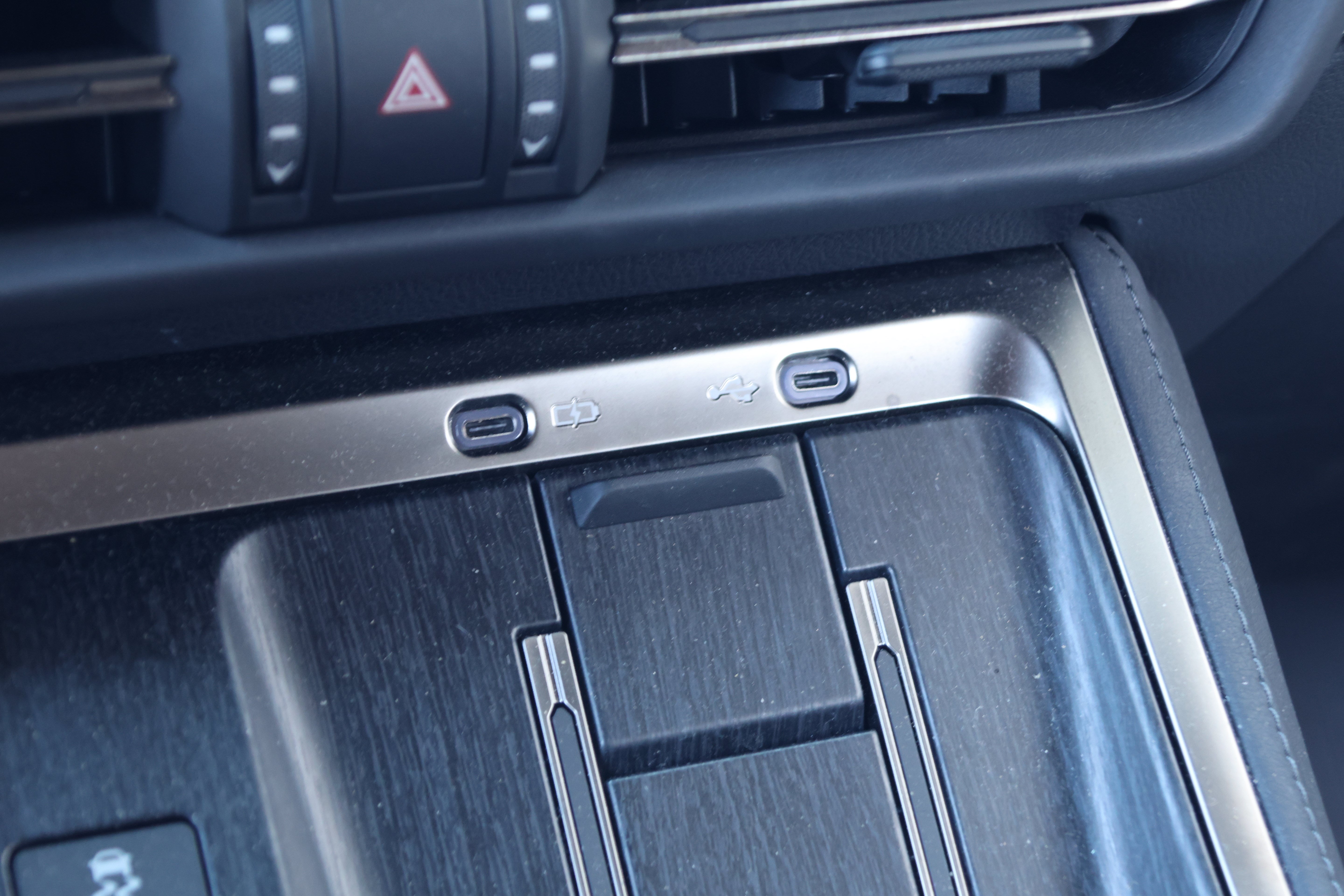 Used 2024 Lexus GX 550 w/ Accessory Package (Z1) AWD/4WD image 25